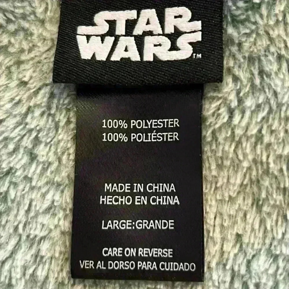 Star Wars Yoda Top Women’s Large Green Fleece Ribbed Neck Cuffs Bottom - Picture 3 of 7